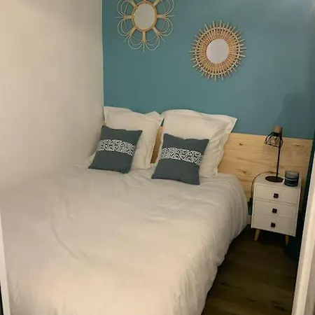 Chaleureux Face Au Port Sta Lucia, A Pieds, Wifi Сен-Рафаель