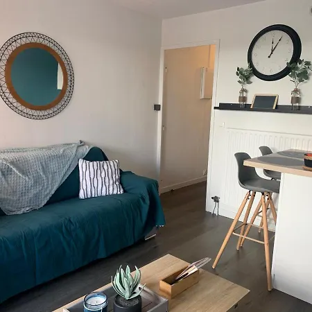 Chaleureux Face Au Port Sta Lucia, A Pieds, Wifi Apartment Saint-Raphael (Var)