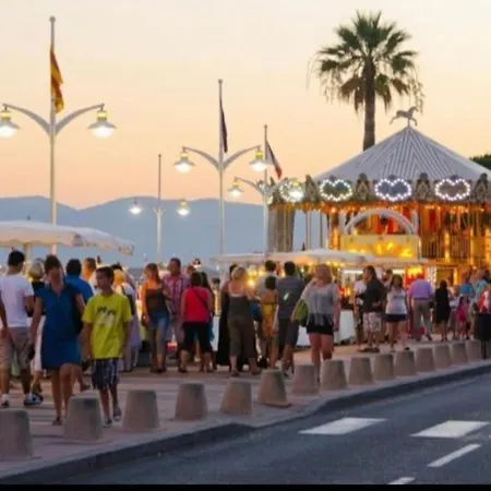Chaleureux Face Au Port Sta Lucia, A Pieds, Wifi Apartment Saint-Raphael (Var)