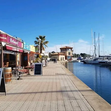 Chaleureux Face Au Port Sta Lucia, A Pieds, Wifi * Saint-Raphael (Var)